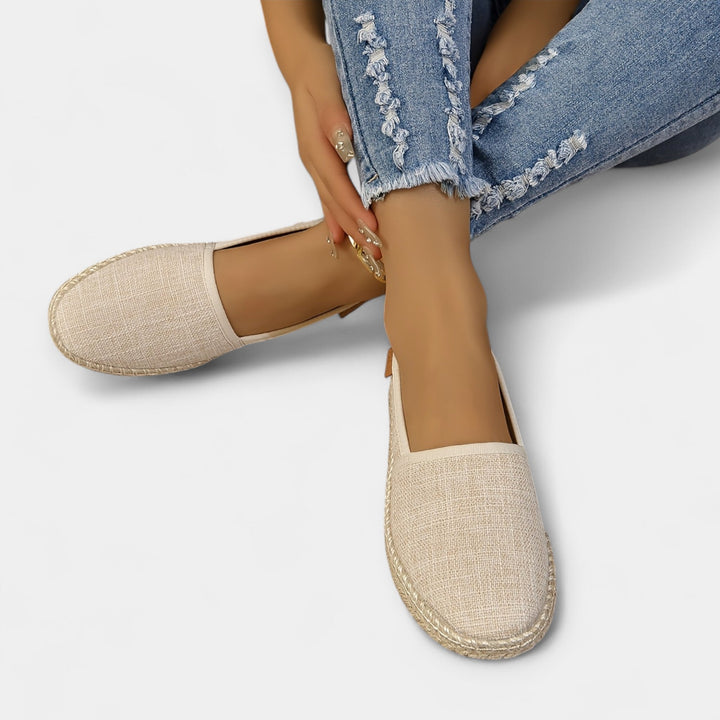 Vieglas Slip-On Kurpes
