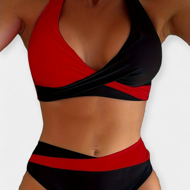 Bikini ar Krustenisku Kaklu