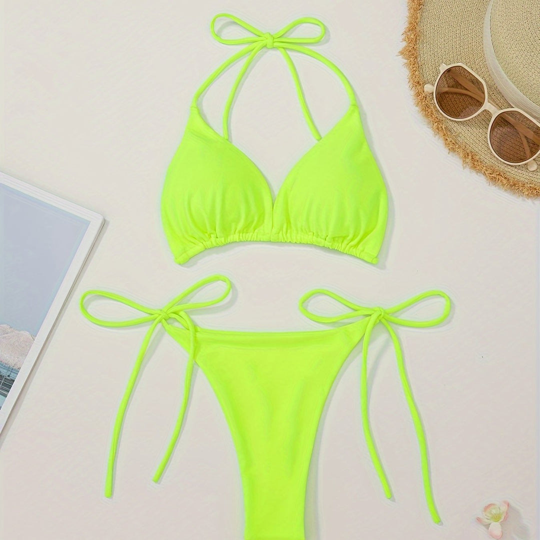 Halteris bikini ar V formas biksītēm