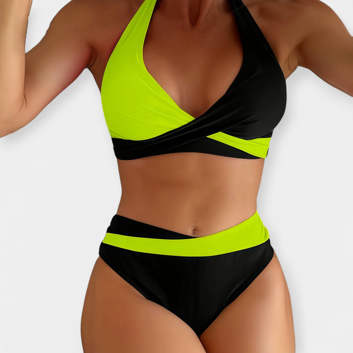 Bikini ar Krustenisku Kaklu