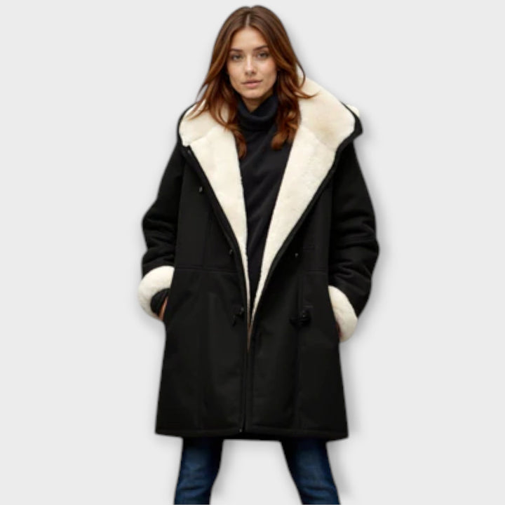 Elga - Ērts Mētelis ar Fleece Odere
