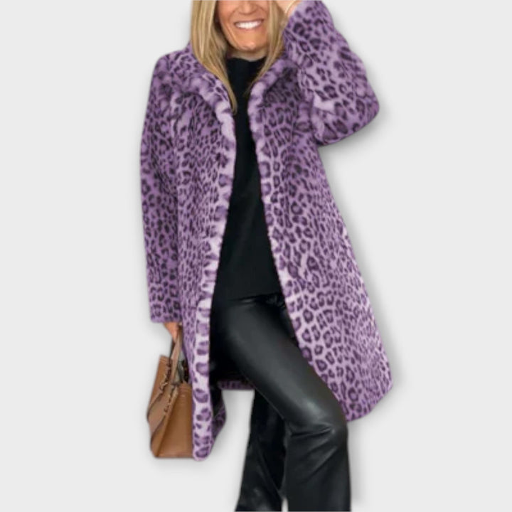 Solvita - Leoparda mētelis