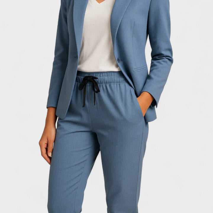 Laima - Elegants komplekts ar žaketi un biksēm