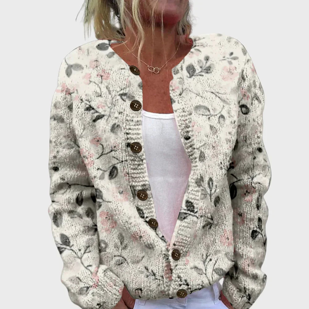 Sanda - Eleganta Adīta Vestīte ar Rakstu