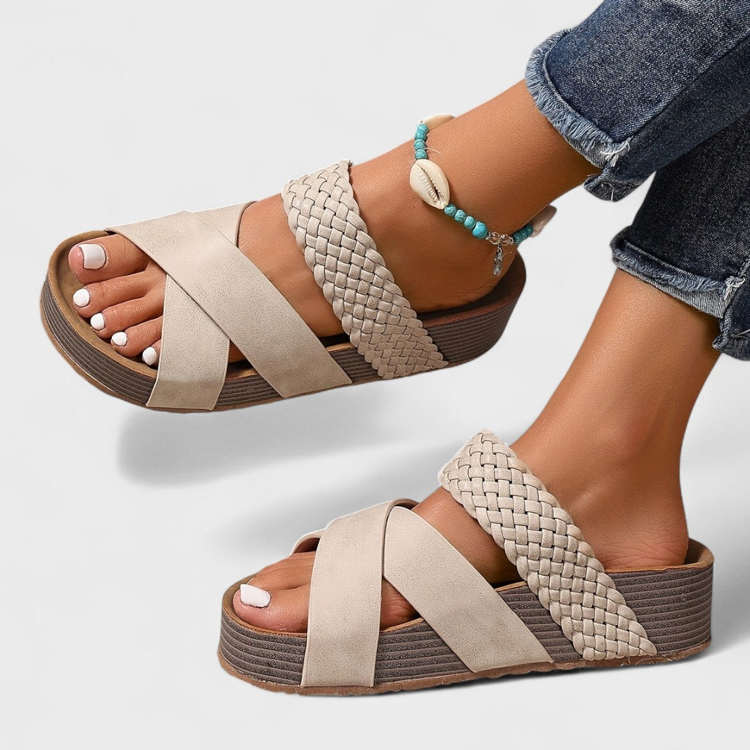 Butē - Ortopēdiskie ādas sandales
