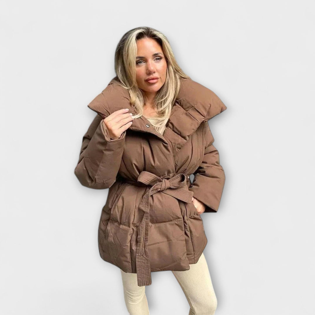 Kristīne – Eleganta pūka jaka